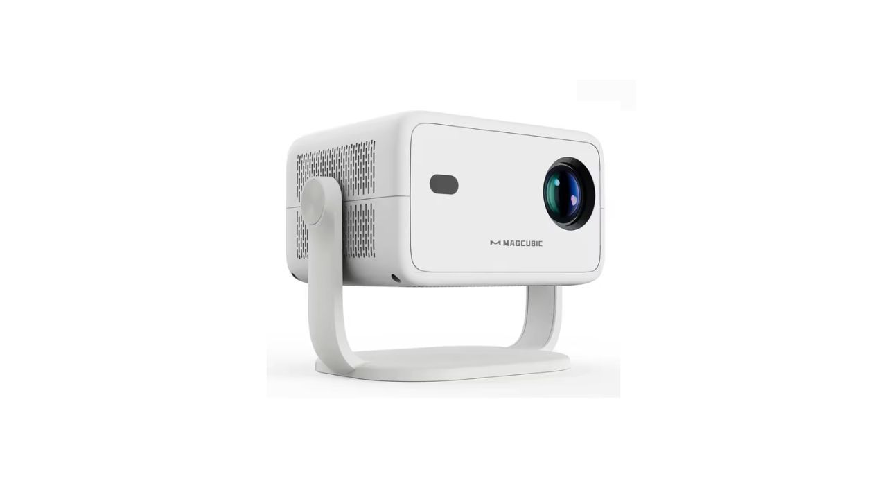 El Magcubic L018 es el m�s interesante en relaci�n calidad-precio si buscas brillo real. Sus 650 ANSI y resoluci�n nativa 1080P lo colocan muy por encima de los b�sicos. Permite mayor tama�o de imagen y mejor rendimiento con algo de luz ambiental. Si el presupuesto lo permite, es probablemente la compra m�s inteligente del listado.