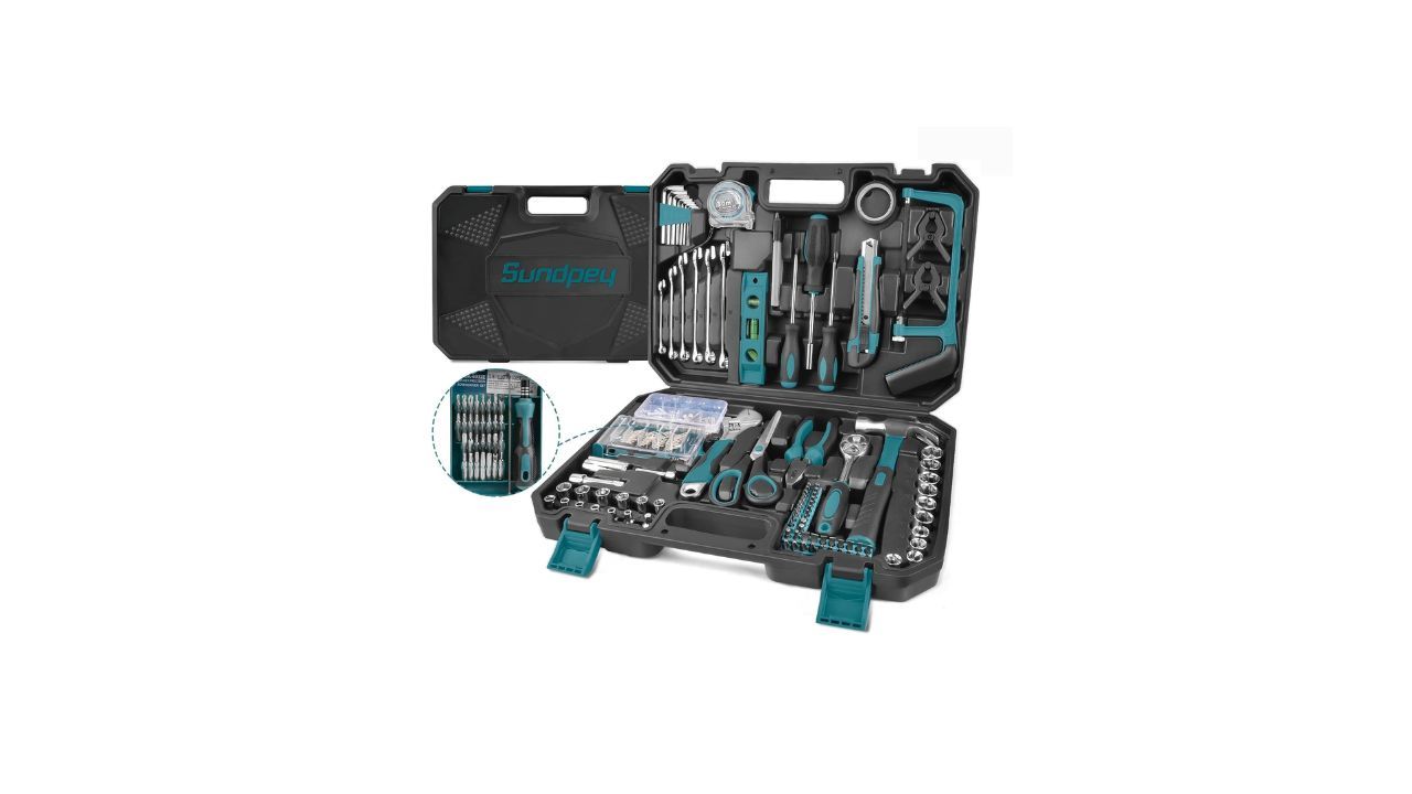 La Sundpey Caja Herramientas 257 piezas ofrece una colecci�n muy amplia de herramientas en un solo malet�n. Incluye carraca, destornilladores y alicates, entre otros. Es perfecta para quien quiere tener de todo sin comprar piezas sueltas. Buena opci�n para equipar una casa nueva.