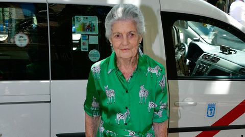 Teresa Borb�n dos Sicilias el pasado mes de julio, cuando dio a luz su nieta Teresa Urquijo, mujer del alcalde de Madrid, Jos� Luis Mart�nez-Almeida