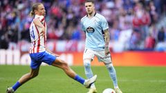 El jugador del Celta�Mihailo Ristic,�durante el partido de este s�bado ante el Atl�tico.