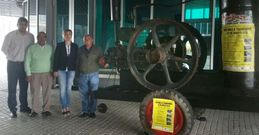 La malla de Doade permitir� observar un motor que data de 1874, sin buj�a y que trabaja con un magneto.