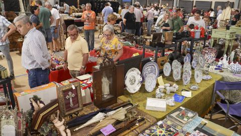 �ltima feria de antig�edades de Nar�n