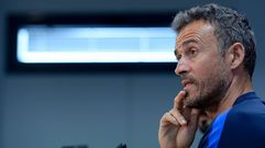 Luis Enrique: �Quiz�s haya que atacar m�s las cosas que no permite el reglamento�