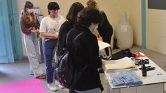 Kit de bienvenida para los nuevos alumnos de la Universidad de Vigo, con m�scaras reutilizables