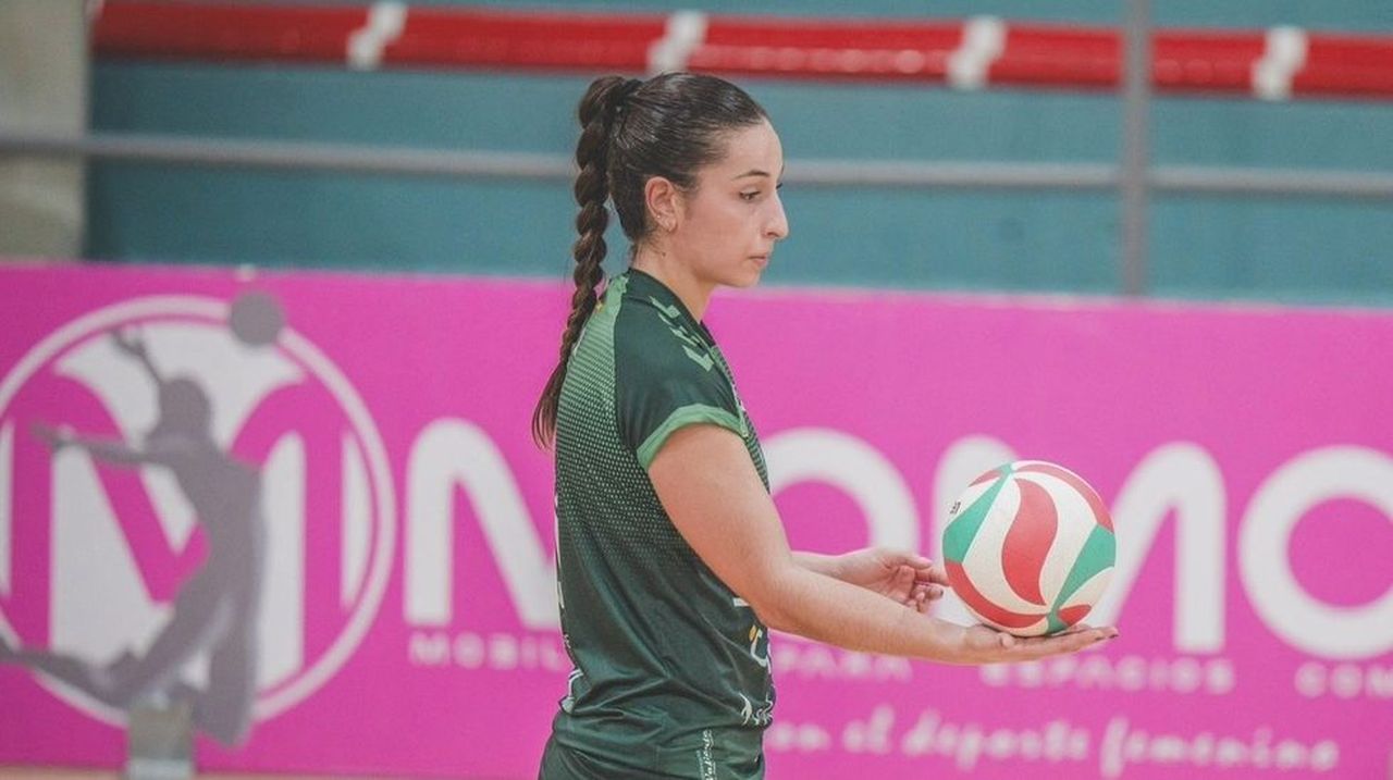 Lucía Prol, jugadora lucense de voleibol: «Esta Copa la he sentido más, me ha removido muchas emociones»