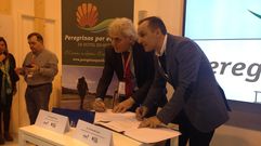 Firma del convenio para formentar el Camino del Norte entre Asturias y Cantabria.Firma del convenio para formentar el Camino del Norte entre Asturias y Cantabria