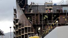 Tras terminar el flotel de Pemex, el astillero se qued� sin tarea. 