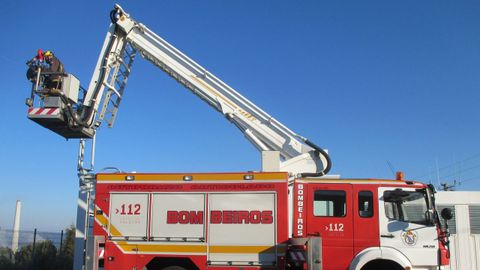 Los Bomberos del Eume sofocaron el incendio