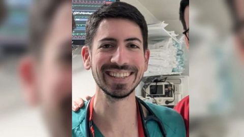 El m�dico de la Paz Jes�s Salda�a.