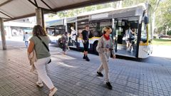 La empresa Monbus gestiona el servicio de autob�s entre Pontevedra y Mar�n