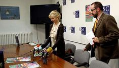 Katerina Vlasakova y V�ctor Millet presentaron las novedades del centro este curso.