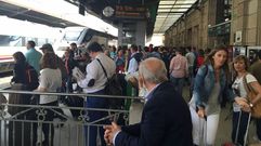 Las consecuencias de la huelga en la estaci�n de Ourense