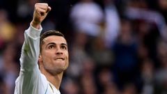 Cristiano Ronaldo celebra en partido en el Santiago Bernabeu