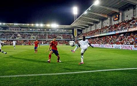 La selecci�n espa�ola inaugur� oficialmente el renovado estadio el pasado septiembre.