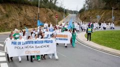 Los m�dicos se concentraron en el Hospital Montecelo, en Pontevedra, y despu�s marcharon a pie hasta la rotonda 