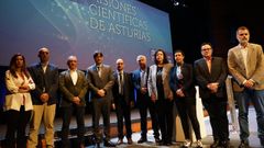 de izquierda a derecha, Carolina D�az, Jorge Villarica y Javier G�mez, l�deres de consorcios; Borja S�nchez, consejero de Ciencia; Iv�n Aitor Lucas, director general de Innovaci�n; Enrique Caso y Elena Fern�ndez, l�deres de consorcios; Tania Mar�a Cede�o, directora general de Calidad, Transformaci�n y Gesti�n; Ra�l del Valle y Daniel Set�, l�deres de consorcios.