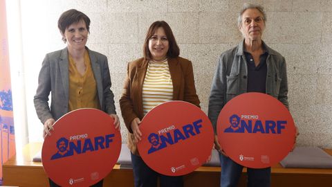 Roc&iacute;o Castro, Natividade Gonz&aacute;lez e Xel&iacute;s de Toro, este luns na presentaci&oacute;n da gala final do Premio Narf