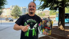 El ilustrador y editor Luis Send�n present� los nuevos n�meros de �Altar Mutante� y �Amair�.