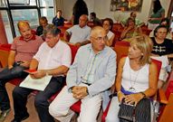 Representantes del mundo de la cultura y pol�ticos leyeron textos en el encuentro promovido por O Faiado.