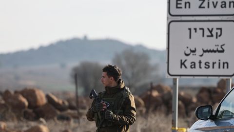 Un soldado israel en los Altos del Goln 