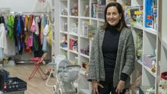 Teresa, cu�ada de Chus, en la jugueter�a