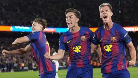 Ferm�n, Gavi y Dani Olmo celebran el segundo gol ante el Madrid que les acabar�a dando el t�tulo de Liga