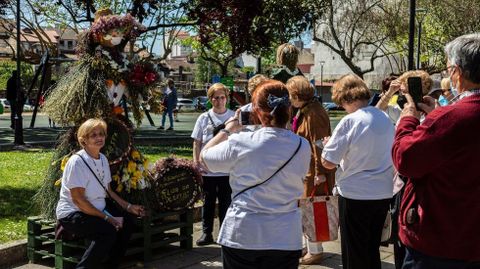 Numeroso pblico disfrut de la Festa dos Maios en Vern