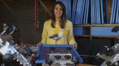 Sandra de Rego mont� hace tres a�os el taller de Amorote, que se ha convertido en su �lugar de desconexi�n�, donde canaliza toda su creatividad. Tazas, l�minas, cojines, bolsos, posavasos, sudaderas y camisetas son para ella el soporte perfecto para estampara las maravillas de Galicia. 