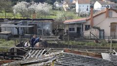 �O�mos una gran explosi�n y luego otras explosiones peque�as�