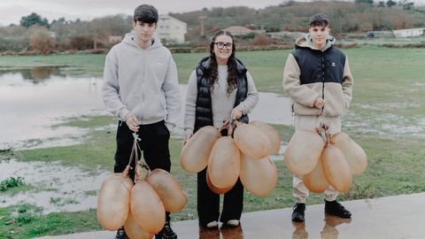 Elaboraci�n de vejigas para el entroido de Xinzo