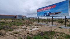 La parcela donde se levantar�n la gasolinera y el supermercado est�n detr�s de Obramat
