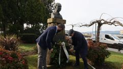 De novo, levarase a cabo unha ofrenda floral no paseo da Ribeira