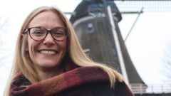 Irene en la ciudad donde reside, Nimega, fotografiada por su marido, holand&eacute;s