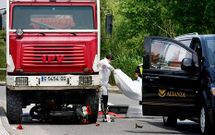 <span lang= es-es >Un motorista en el casco urbano</span>. Uno de los �ltimos accidentes de tr�fico mortales que ha registrado Pontevedra se produjo el 7 de mayo del 2009 en la calle Mart�n C�dax.