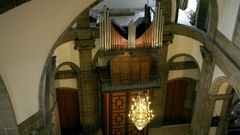 Viejo �rgano de la concatedral de San Juli�n, hoy ya desmontado por el grave deterioro que sufr�a.