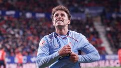 El futbolista del Celta Pablo Dur�n, celebando un gol en la presente temporada.