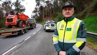 Capit�n Francisco Javier L�pez Dopico, jefe del Destacamento de Tr�fico de Ferrol de la Guardia Civil
