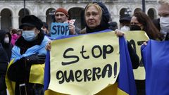 Concentraci�n contra la guerra en Mar�a Pita