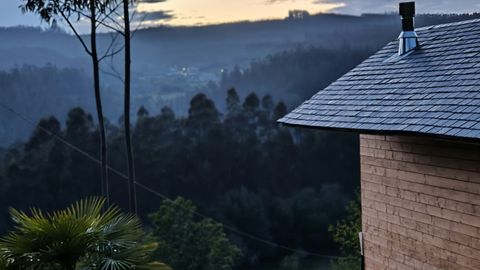 Puesta de sol sobre el valle desde el campamento turstico Haras de Bordo