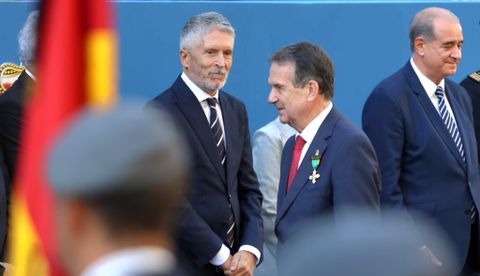 Caballero y García-Marlaska durante un momento del acto en el aniversario de la Policía Nacional en Vigo
