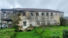 Antiguo molino de Perlo (Fene), en estado ruinoso