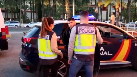 Imagen del detenido en Elche acusado de matar a su pareja, uno de los �ltimos casos del a�o