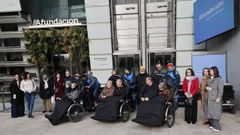 Usuarios y voluntarios de la actividad Pedalear y conversar de Afundaci�n