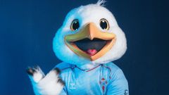 Chi�o es el nombre de la nueva mascota oficial del Celta, presentada este martes.