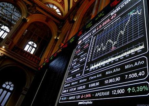 La prima de riesgo, que en julio del 2012 acarici� los 650 puntos, ronda ahora los 200.