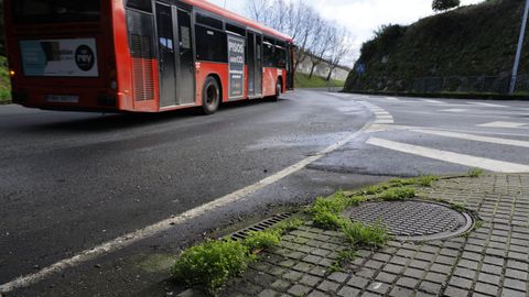 Firme en mal estado en la zona de A Pasaxe
