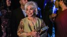 La escritora Isabel Allende gana el 75 Premio Planeta. 