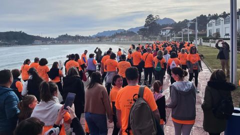 Carrera Galb�n contra el c�ncer infantil.