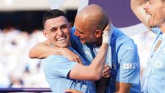pep Guardiola y Phil Foden.Pep Guardiola, entrenador del Manchester City, y Phil Foden