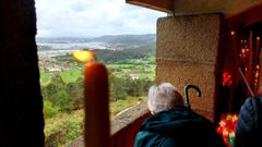 El santuario de la Virxe de Chamorro, Nosa Se�ora do Nord�s, en una imagen tomada un d�a de romer�a, el Lunes de Pascua.